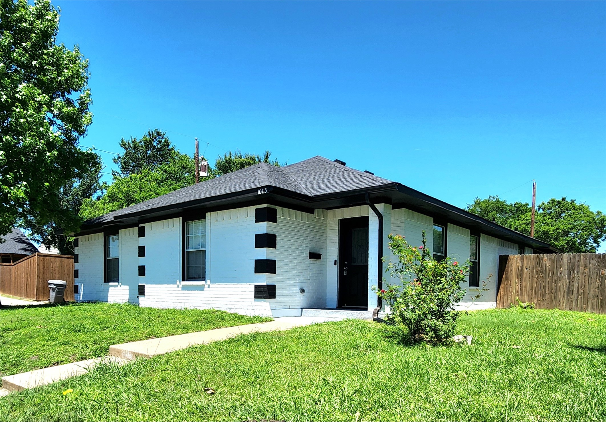 10115 Woodlot Drive Dallas TX 75217
