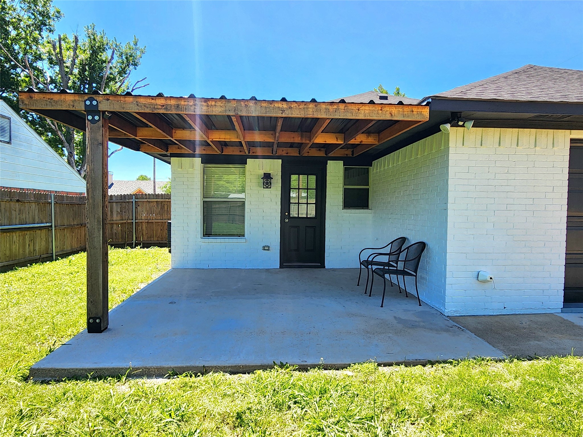 10115 Woodlot Drive Dallas TX 75217