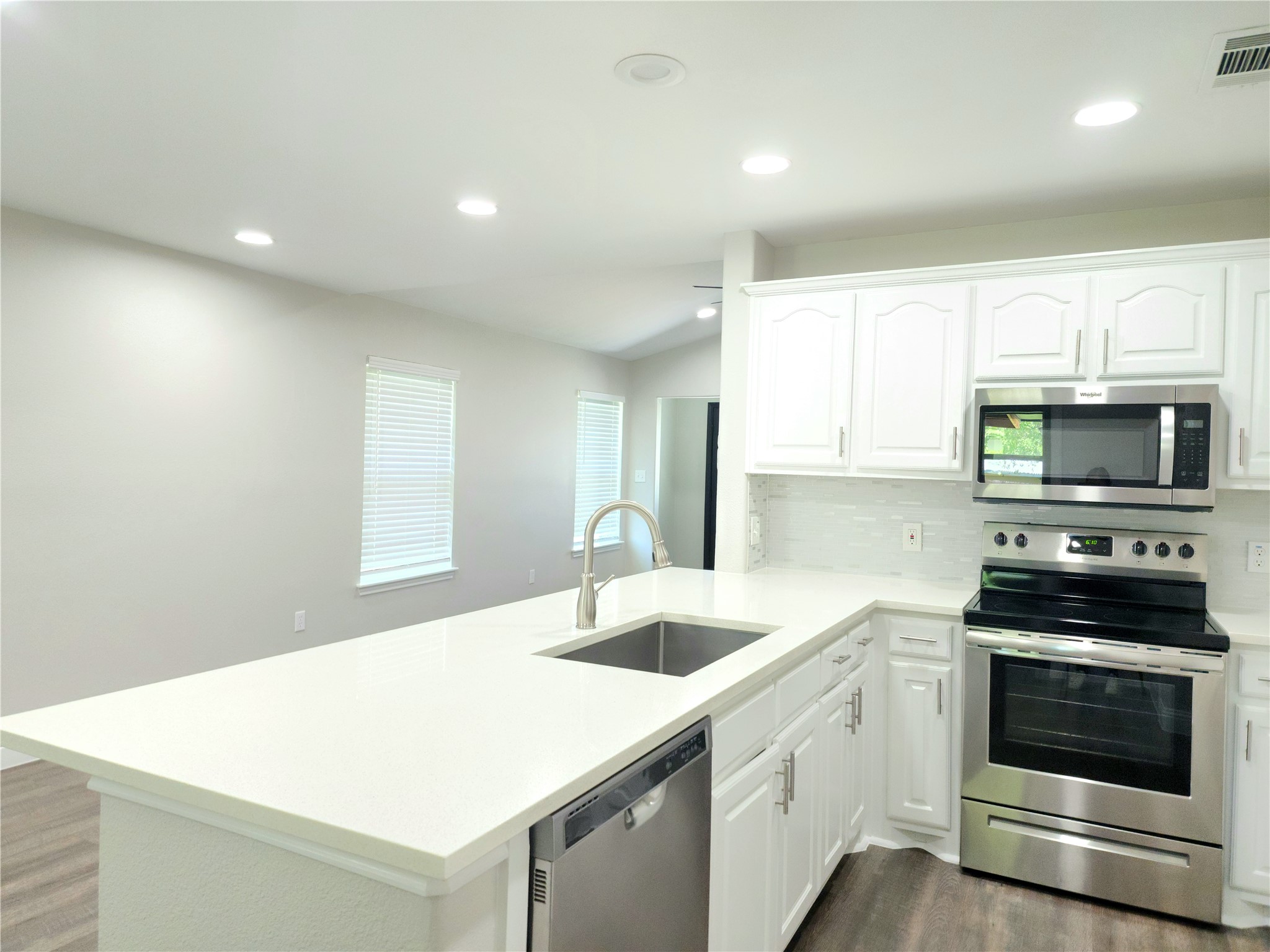 10115 Woodlot Drive Dallas TX 75217