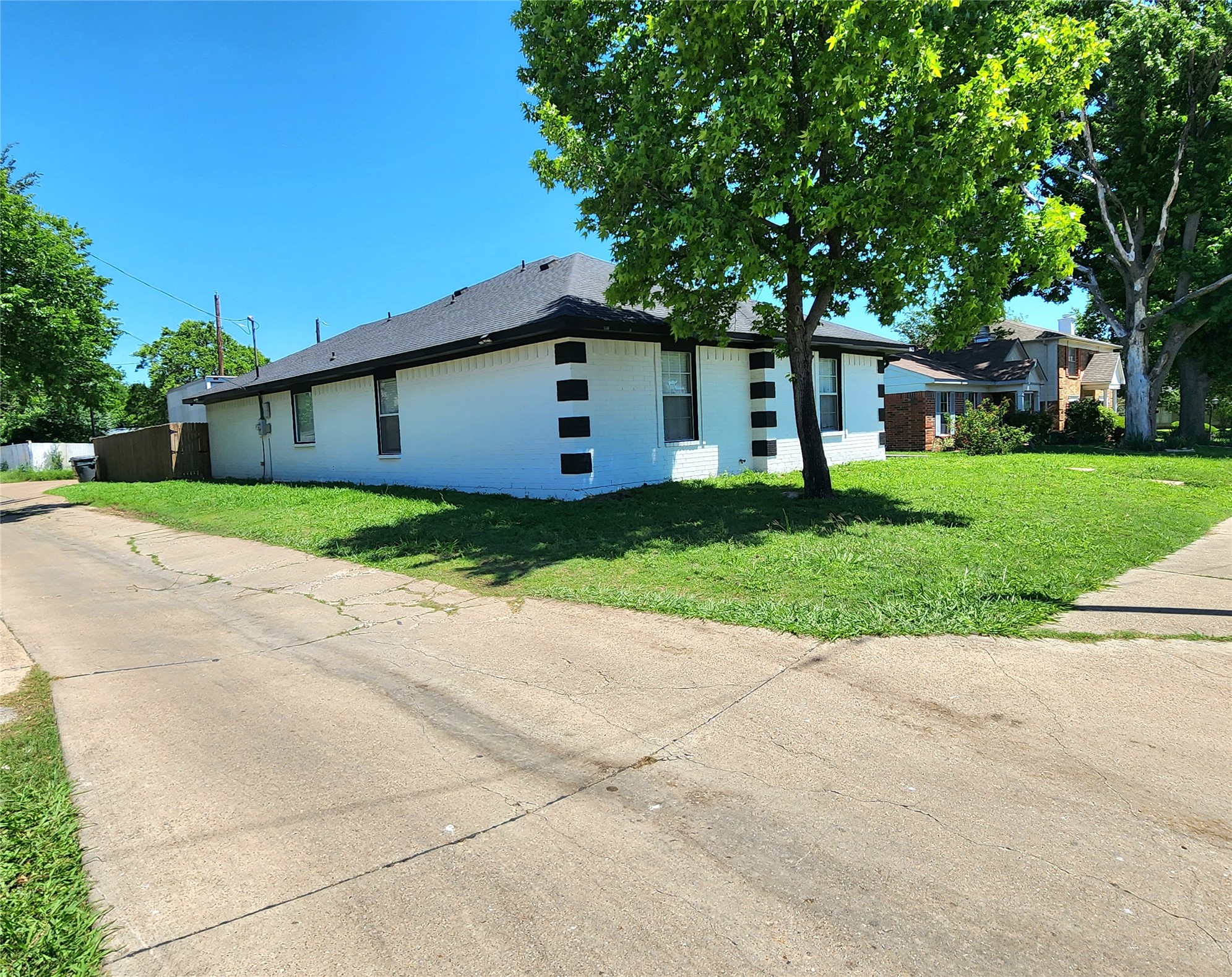10115 Woodlot Drive Dallas TX 75217