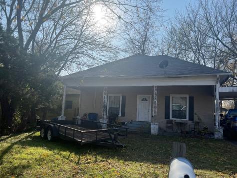 826 W Bond Street Denison TX 75020