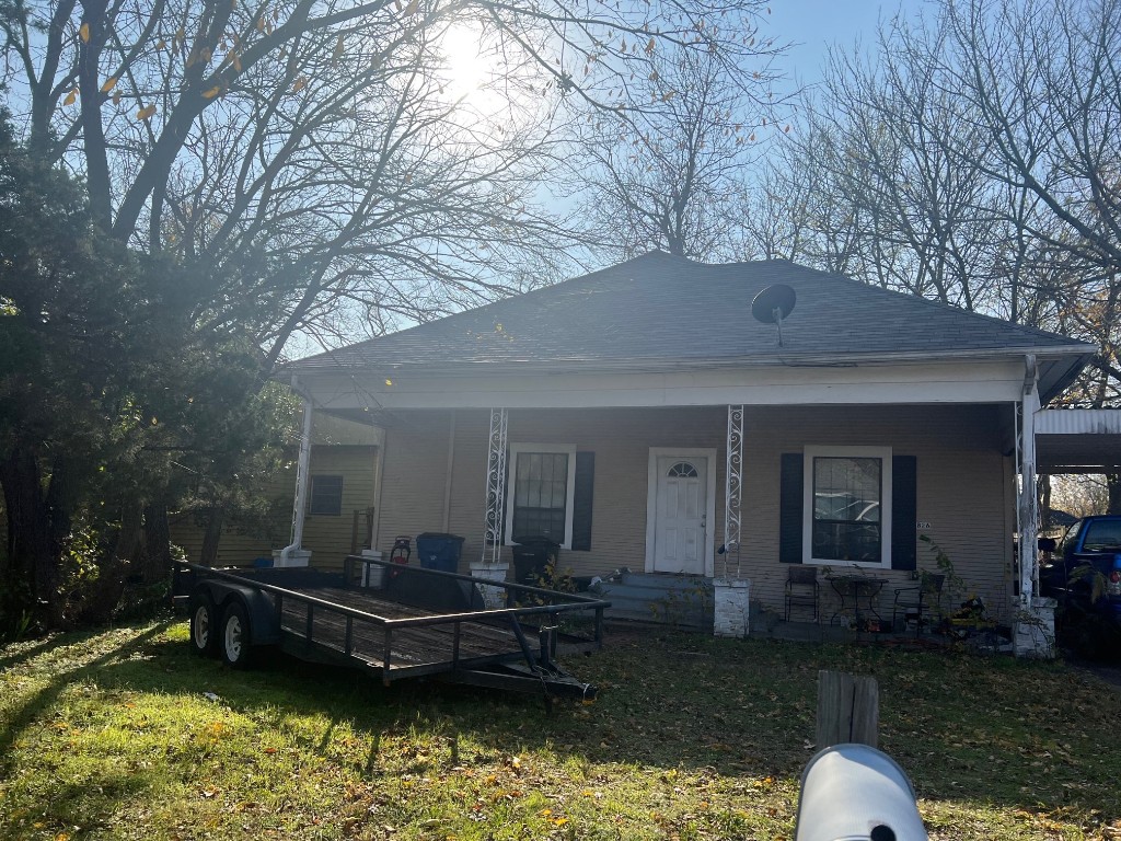 826 W Bond Street Denison TX 75020