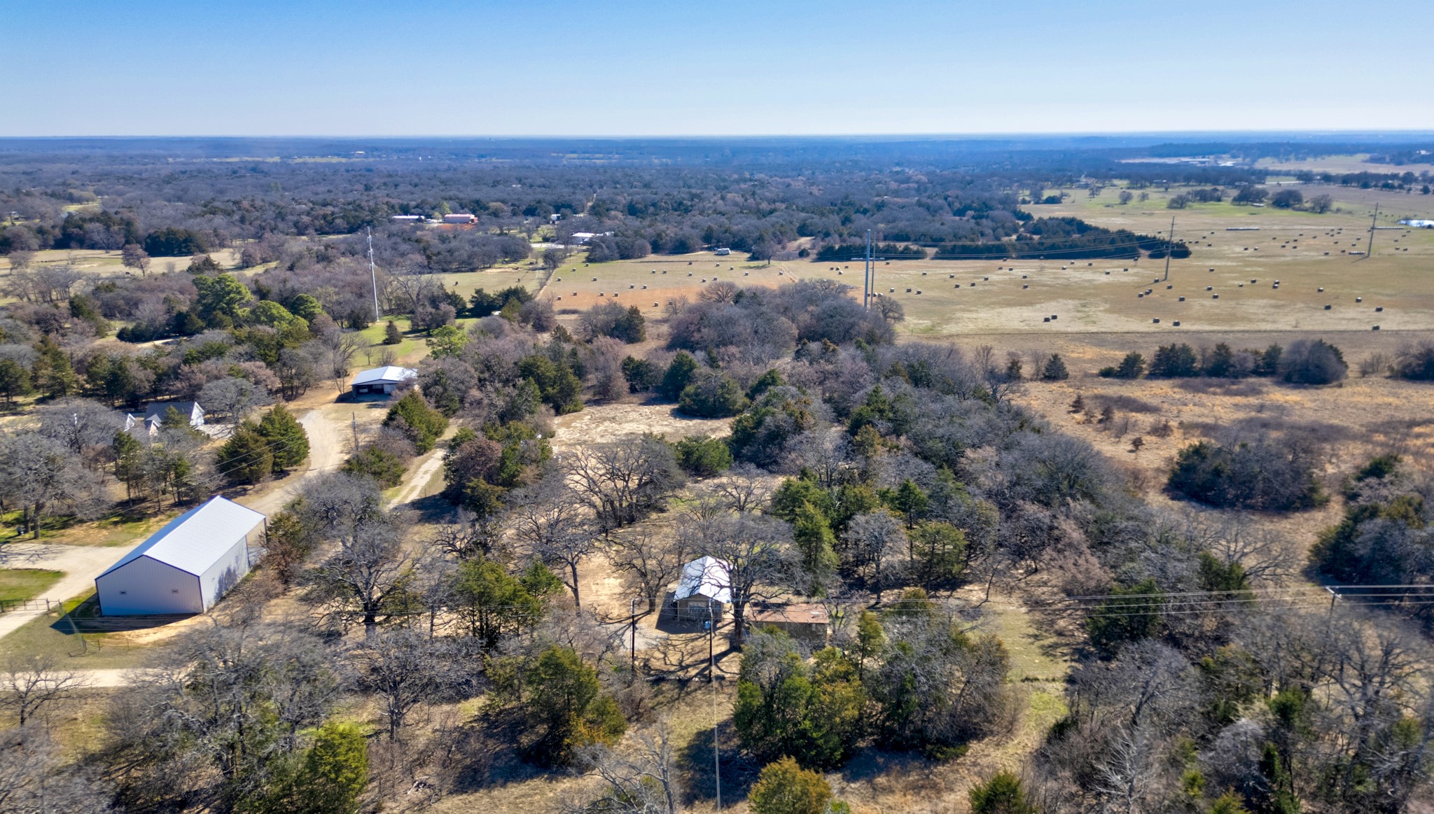 374 Hideaway Lane Valley View TX 76272