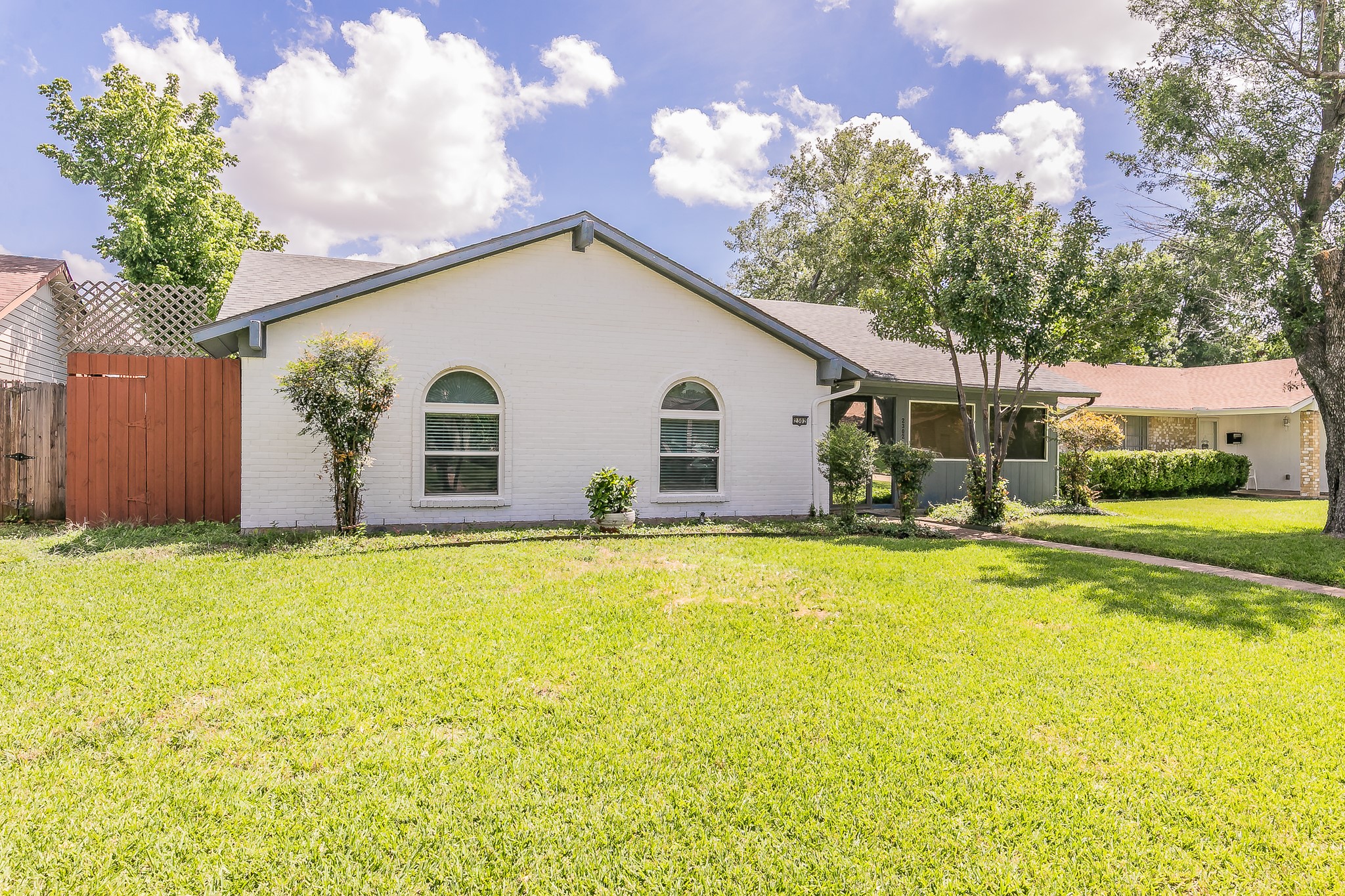 2302 Richwood Drive Garland TX 75044