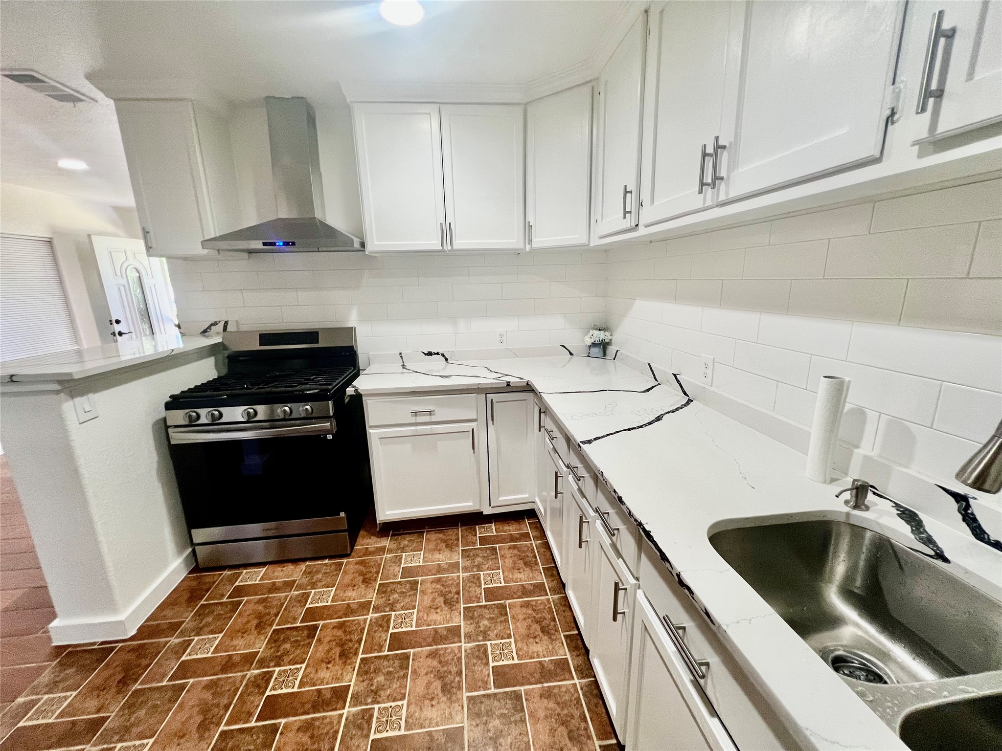 2212 Barlow Avenue Dallas TX 75224