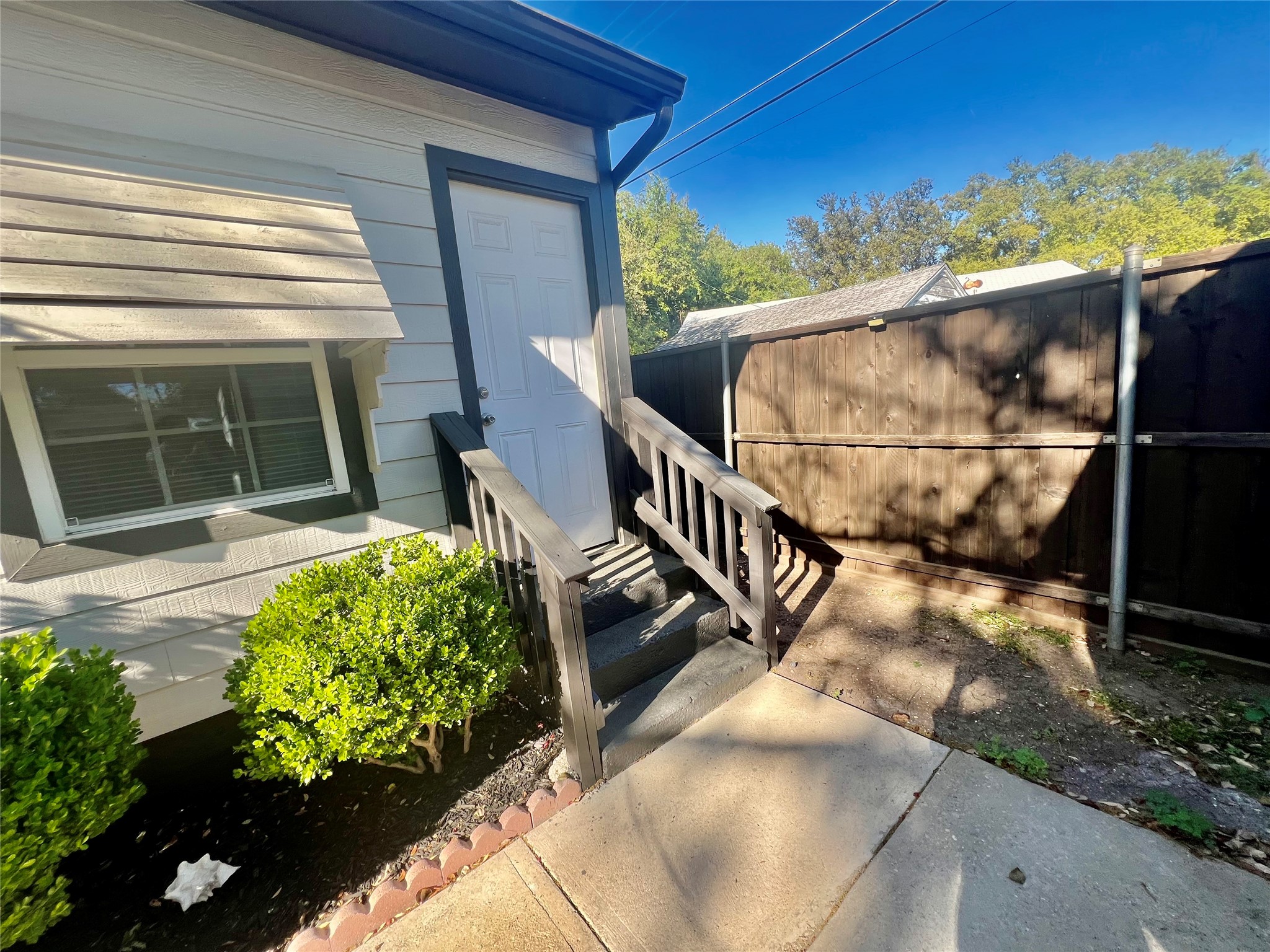 2212 Barlow Avenue Dallas TX 75224