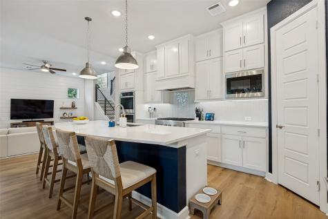 9175 Rock Daisy Court Dallas TX 75231