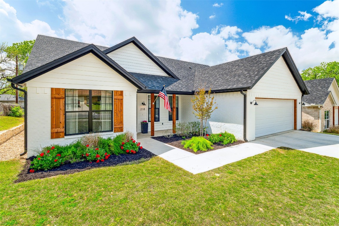 218 Prairie Wind Boulevard Stephenville TX 76401