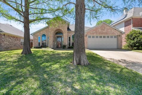 1202 Angel Fire Lane Arlington TX 76001