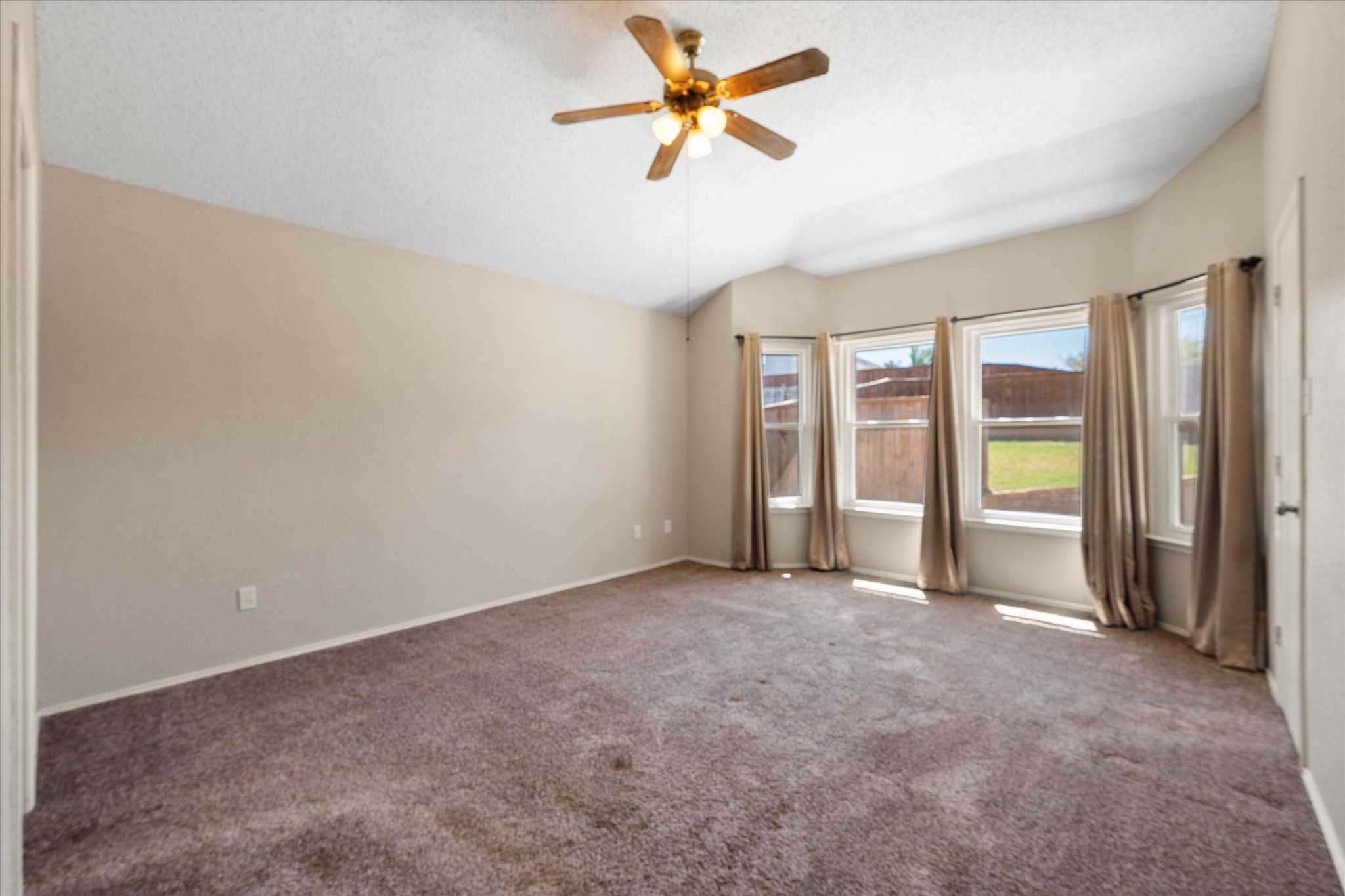 1202 Angel Fire Lane Arlington TX 76001