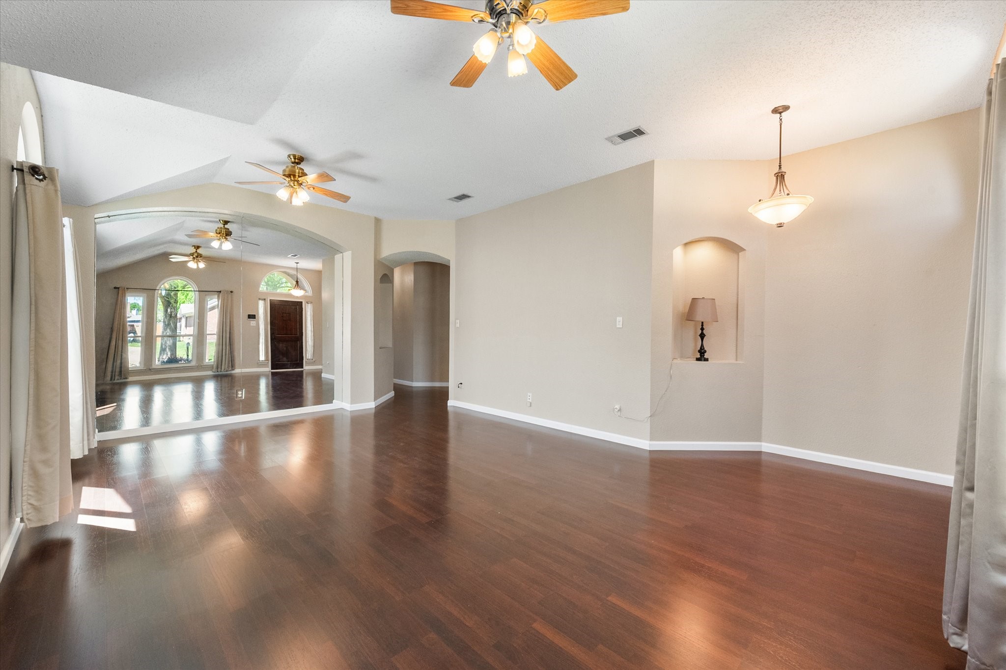 1202 Angel Fire Lane Arlington TX 76001