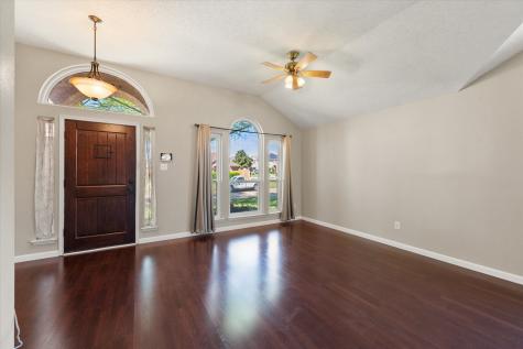 1202 Angel Fire Lane Arlington TX 76001