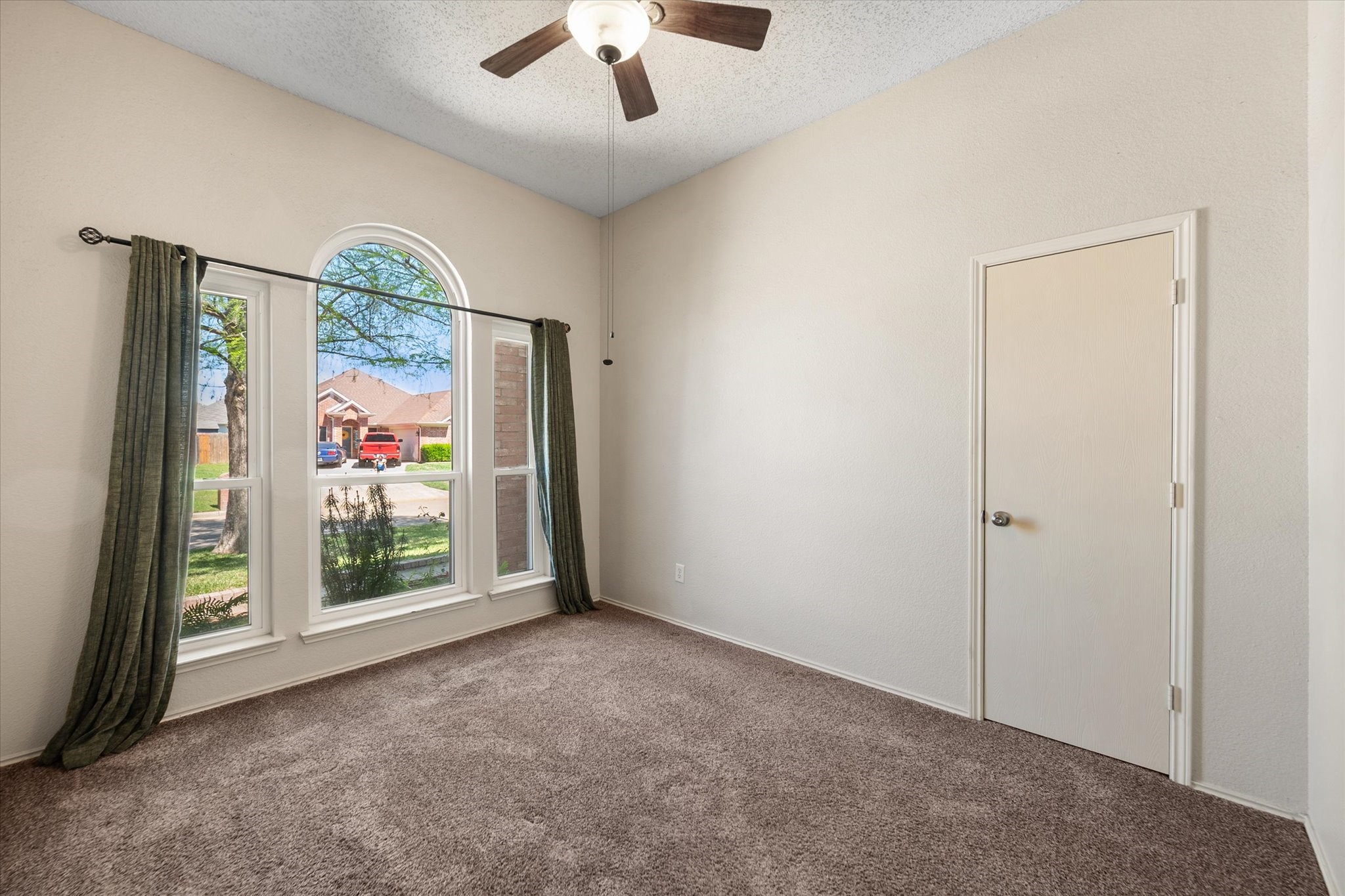 1202 Angel Fire Lane Arlington TX 76001