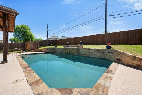 1202 Angel Fire Lane Arlington TX 76001