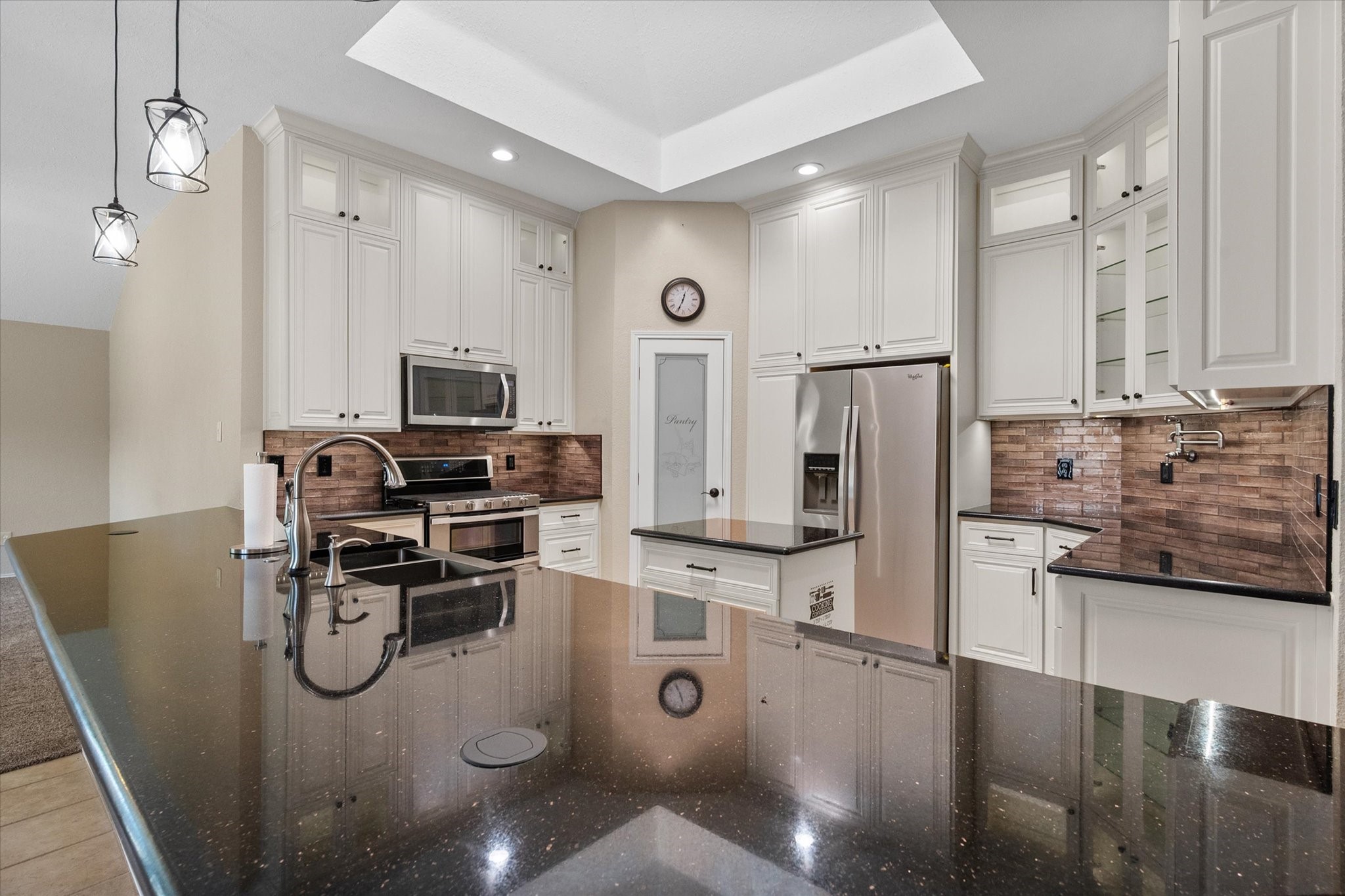 1202 Angel Fire Lane Arlington TX 76001