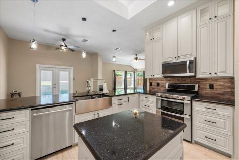 1202 Angel Fire Lane Arlington TX 76001