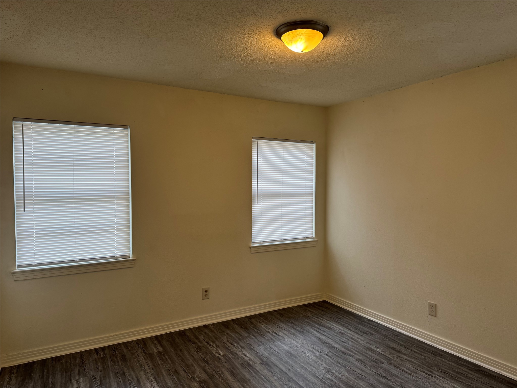 1444 Nash Street Garland TX 75042