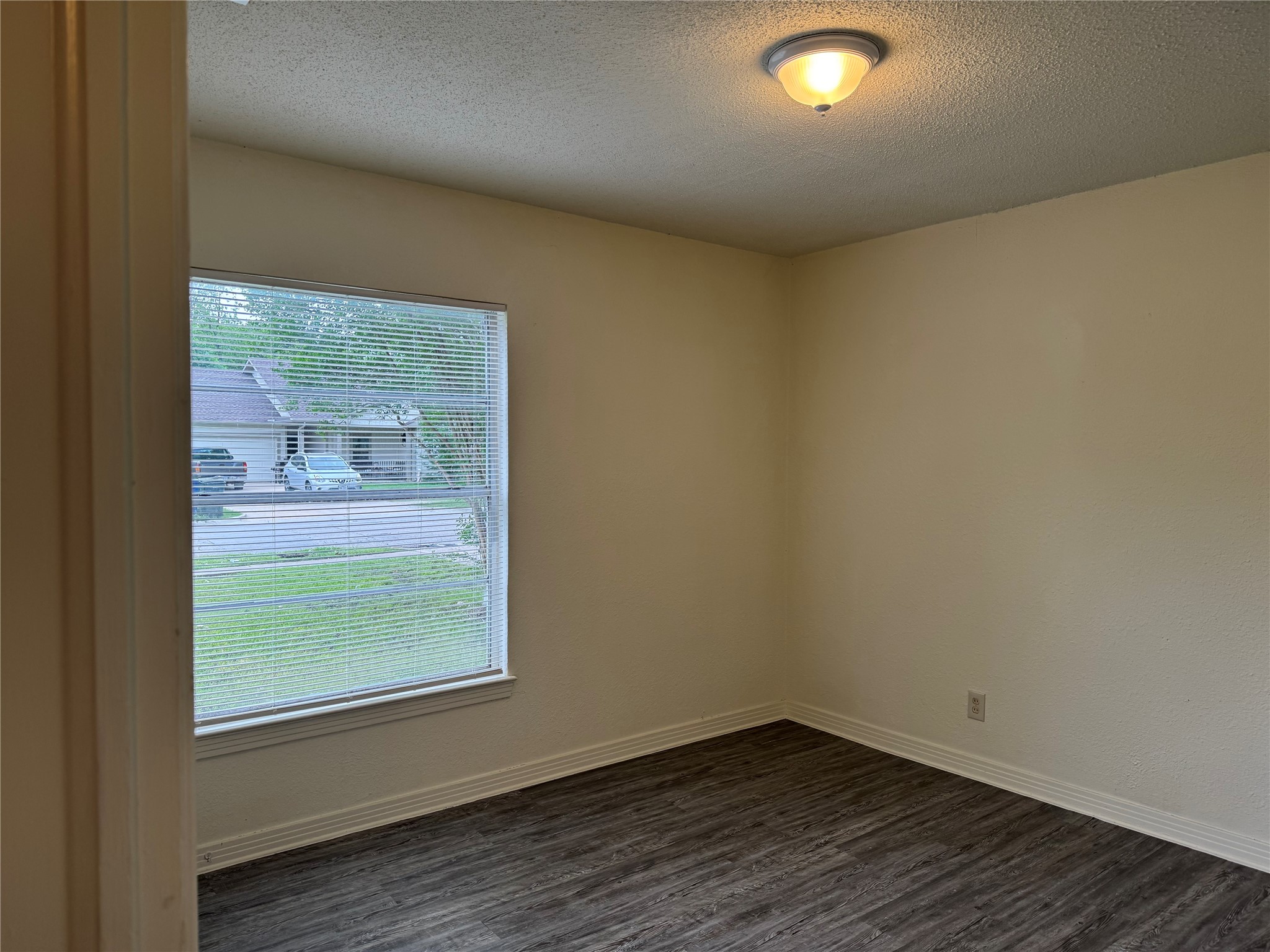 1444 Nash Street Garland TX 75042