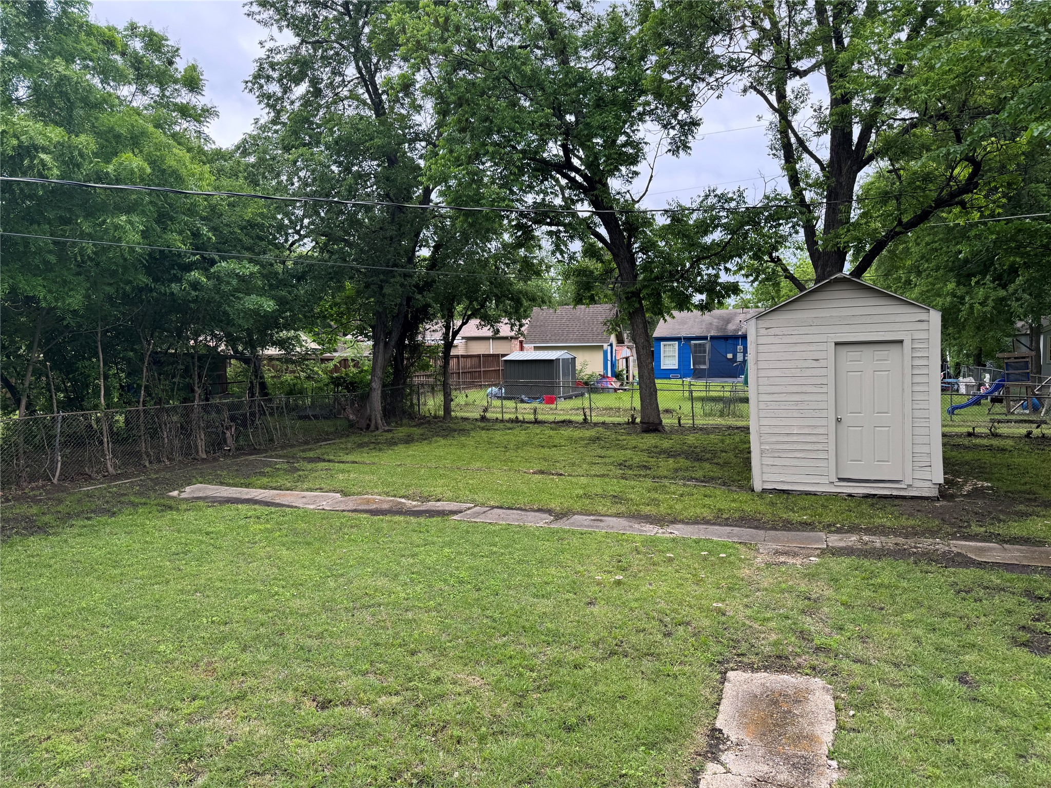 1444 Nash Street Garland TX 75042