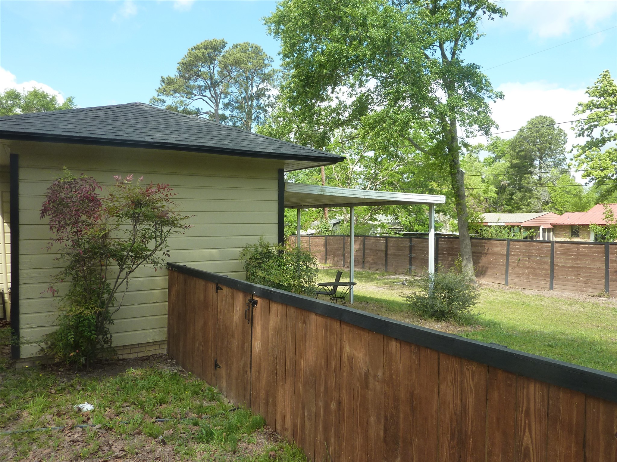 116 W Cayuga Drive Athens TX 75751
