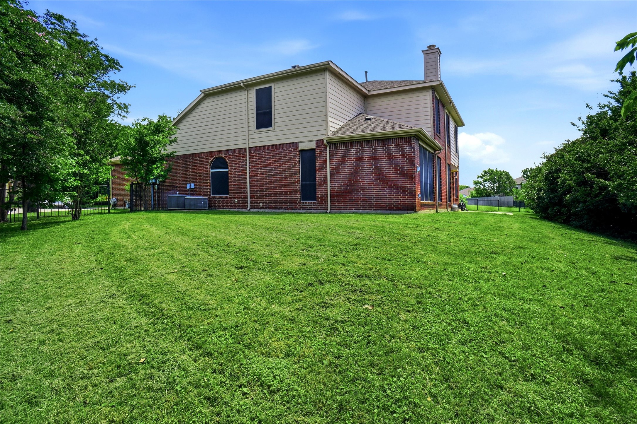 3220 Herring Court Denton TX 76210