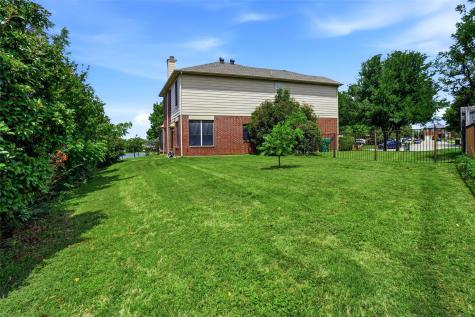 3220 Herring Court Denton TX 76210