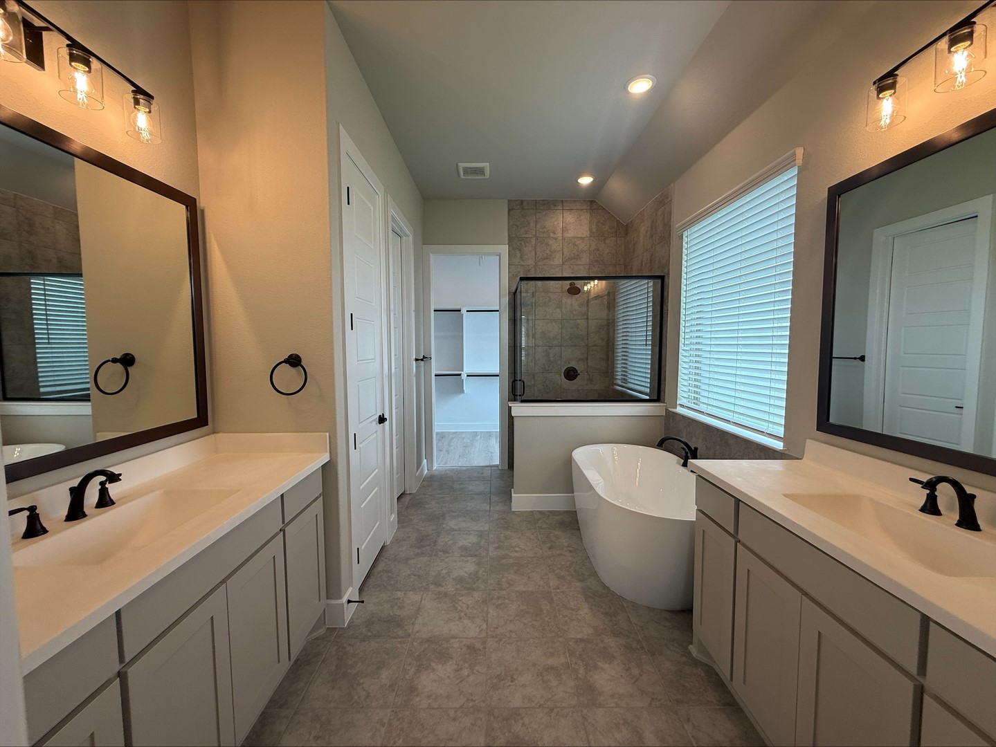 1008 Pearl Crescent Place Crowley TX 76036