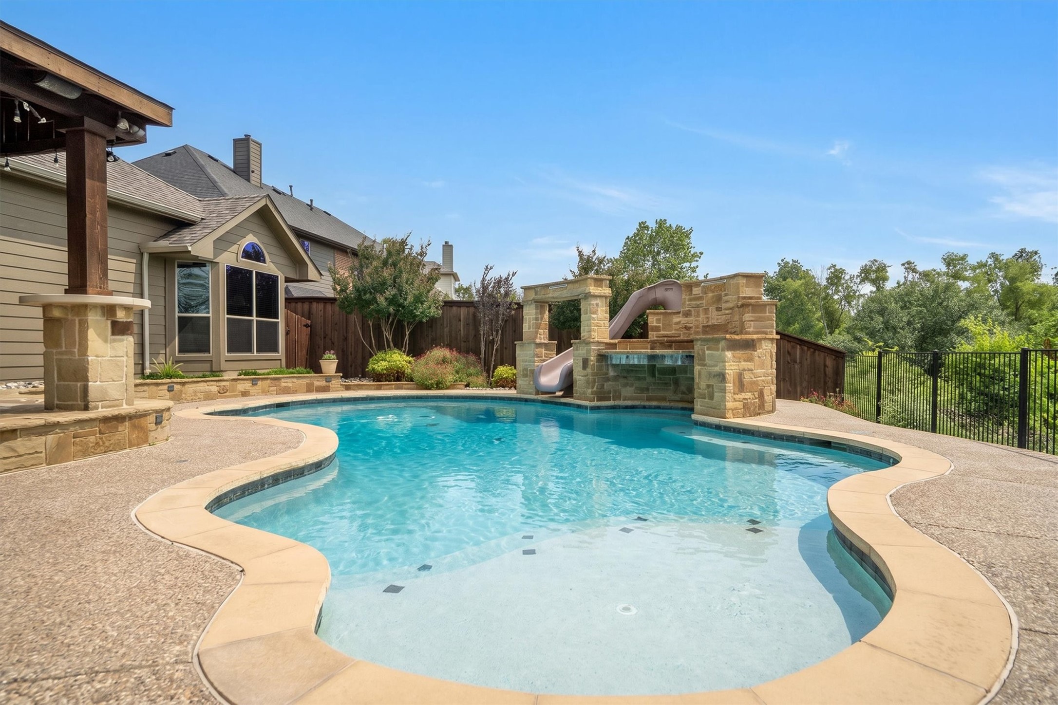 1217 Hackworth Street Roanoke TX 76262