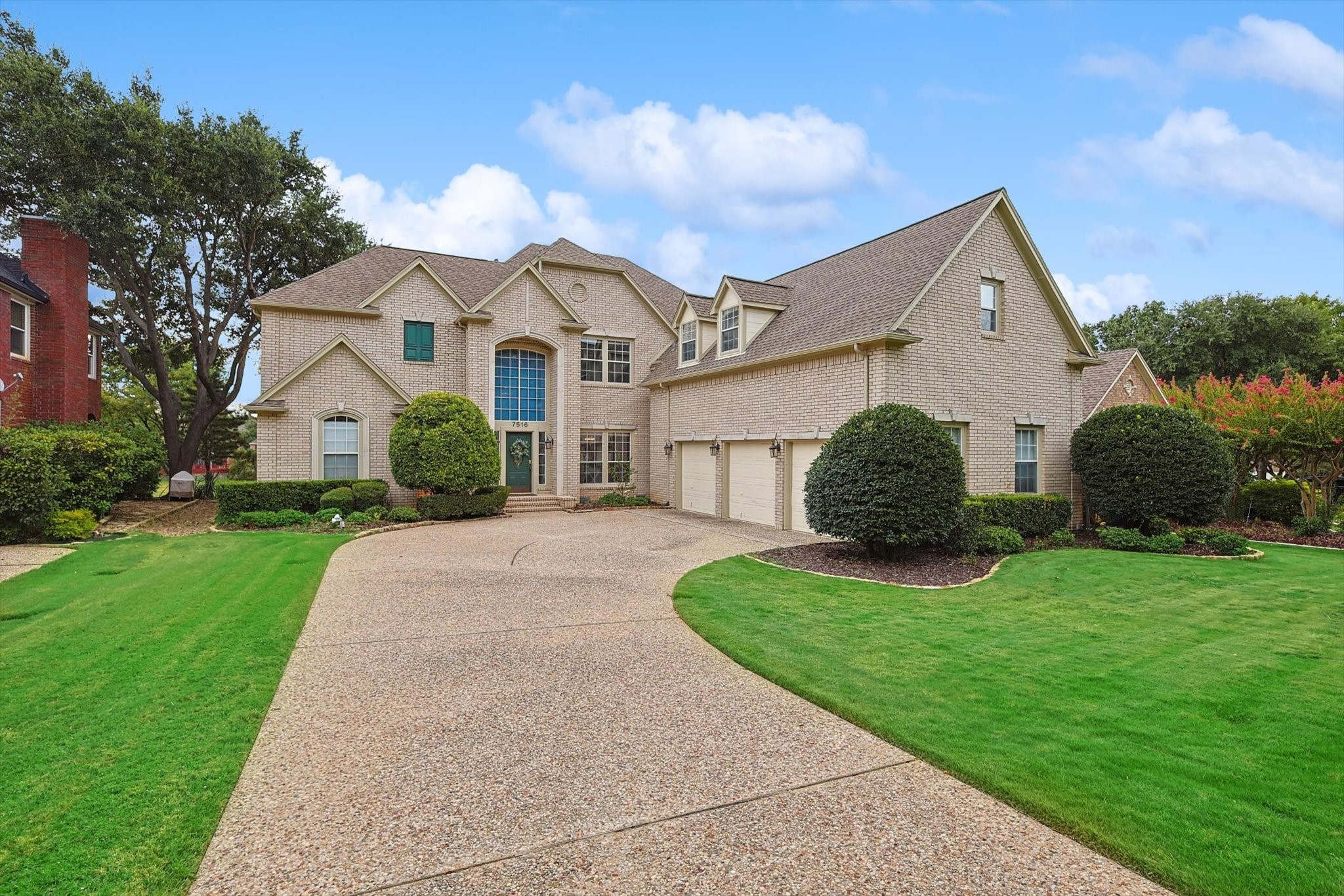 7516 Bradford Pear Drive Irving TX 75063