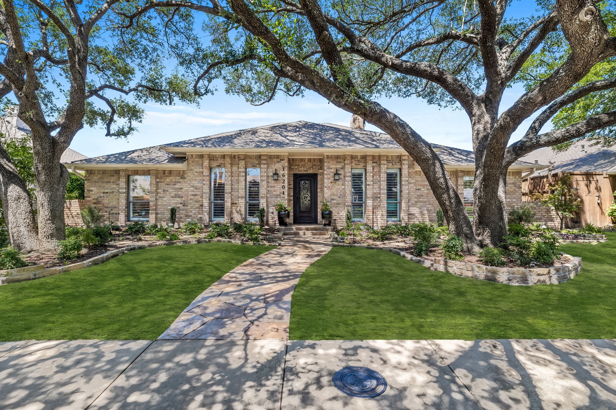 16201 Shadybank Drive Dallas TX 75248