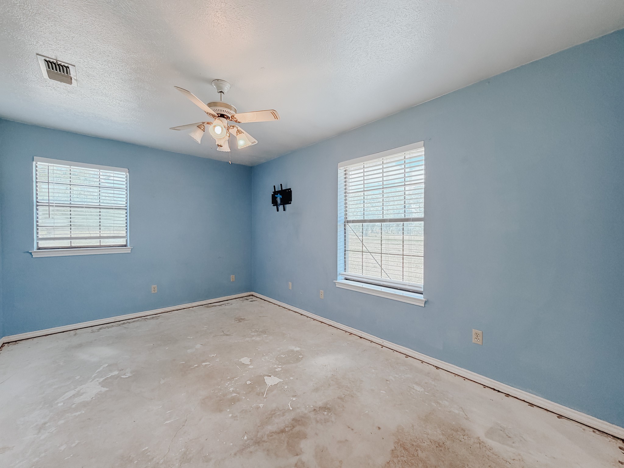 955 Fm 667 Purdon TX 76679