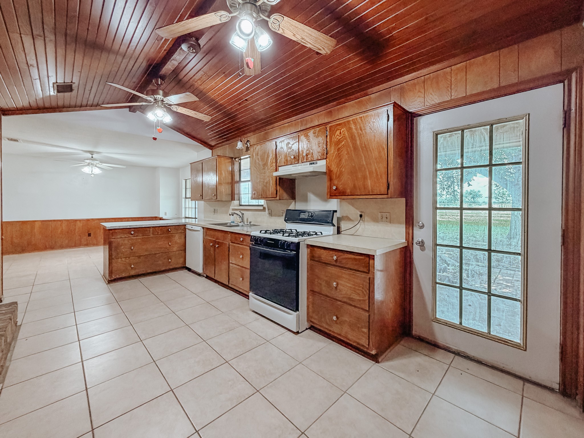 955 Fm 667 Purdon TX 76679