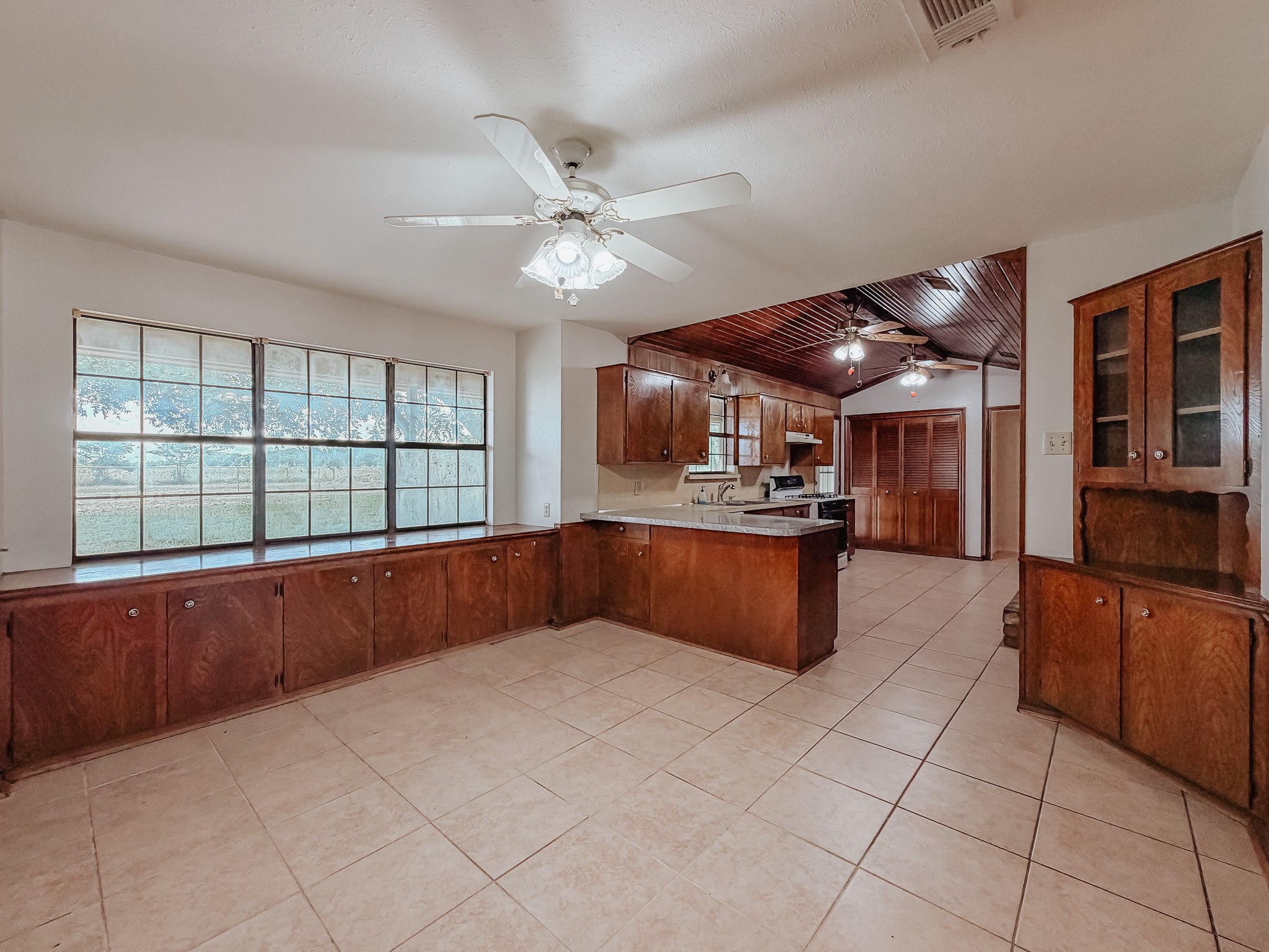 955 Fm 667 Purdon TX 76679