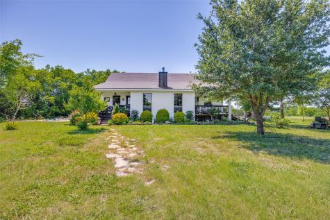 744 County Road 4910 Trenton TX 75490