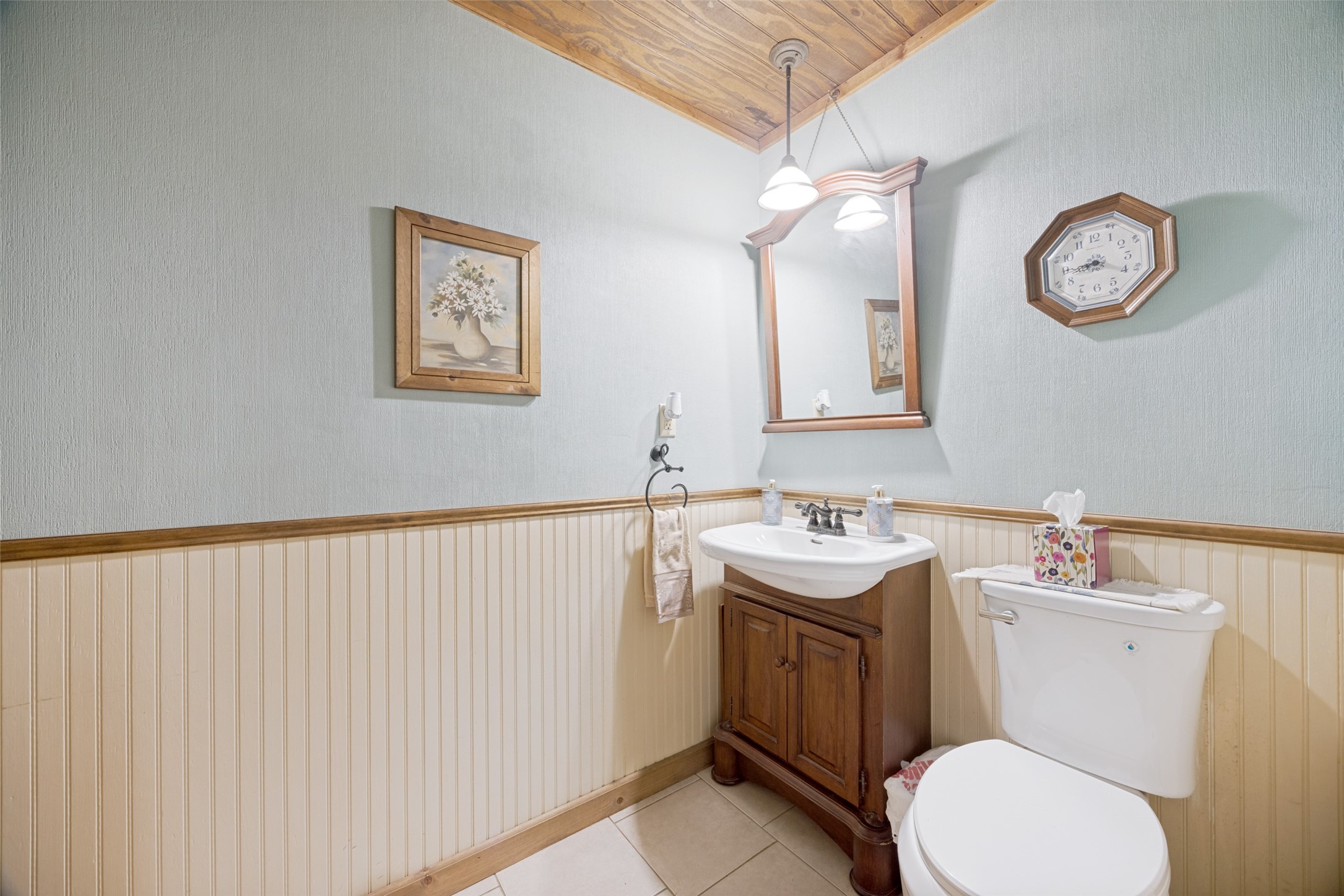 744 County Road 4910 Trenton TX 75490