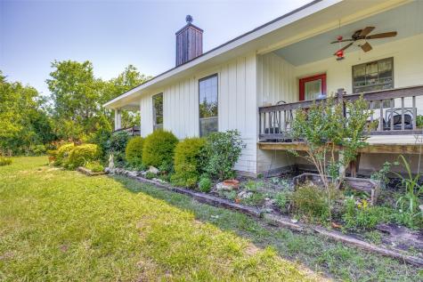 744 County Road 4910 Trenton TX 75490