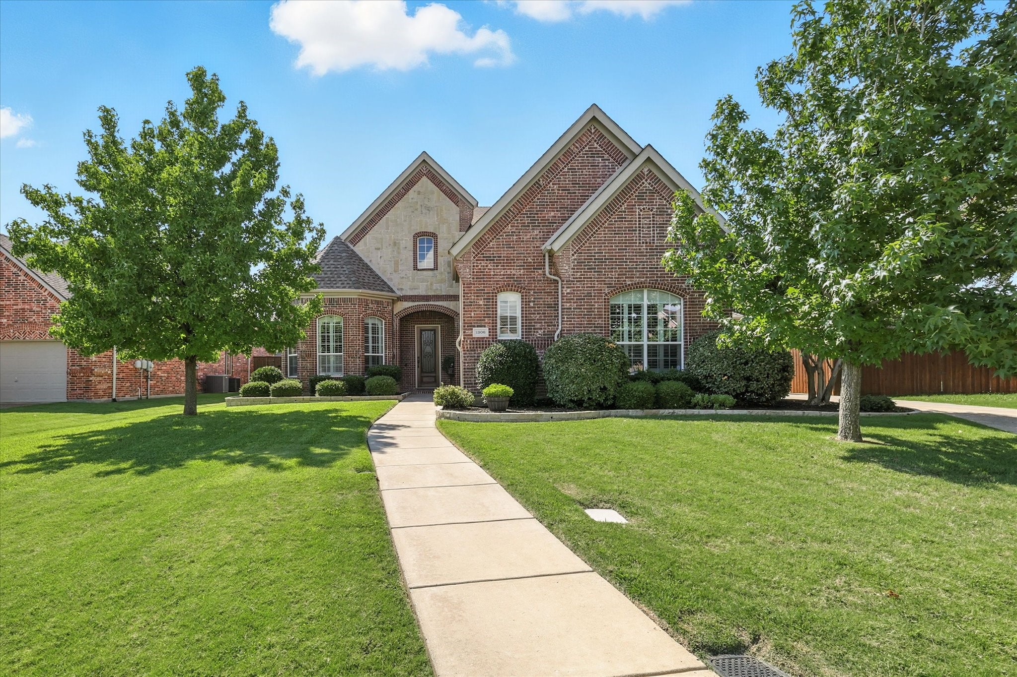 1306 Andrew Court Lewisville TX 75056