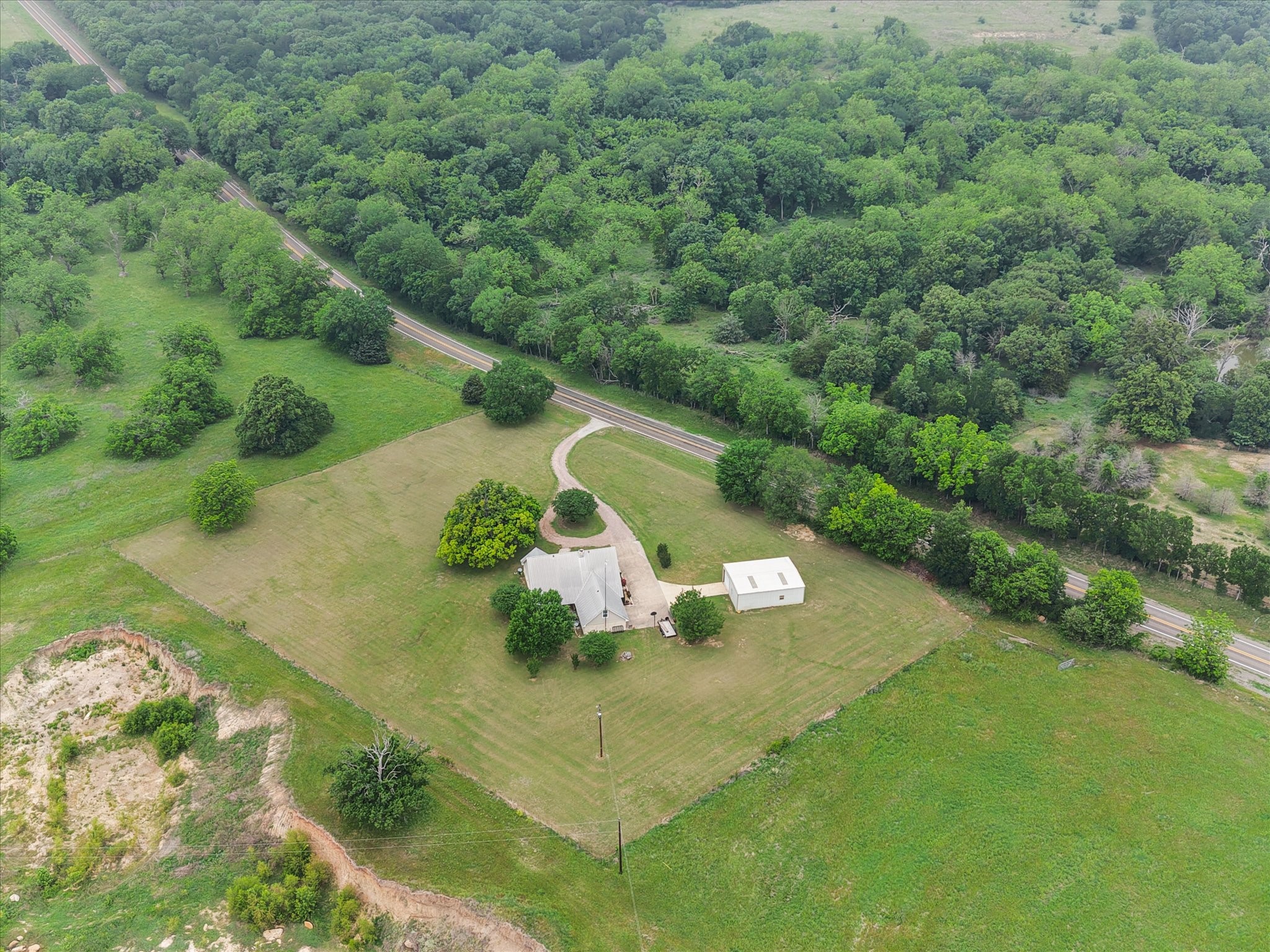 4070 Fm 2452 Corsicana TX 75110