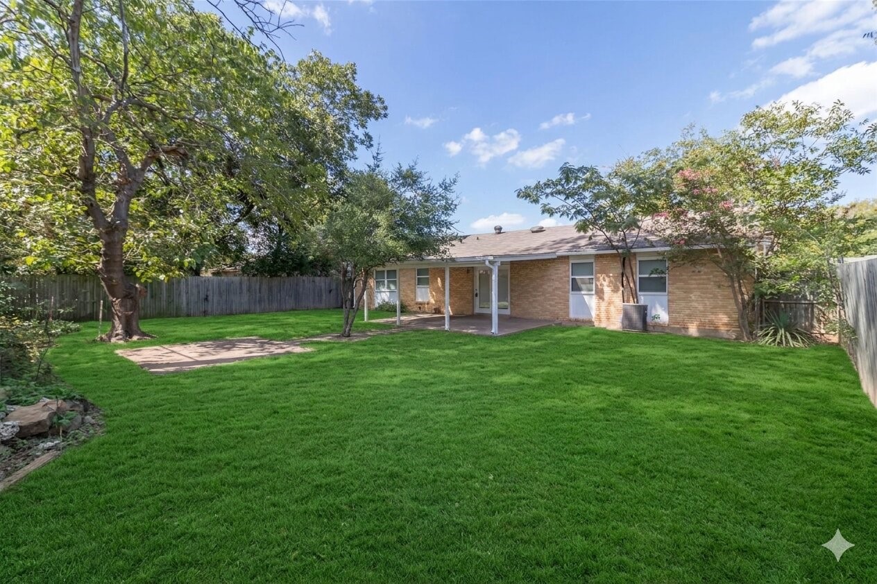 4924 Melinda Drive Forest Hill TX 76119