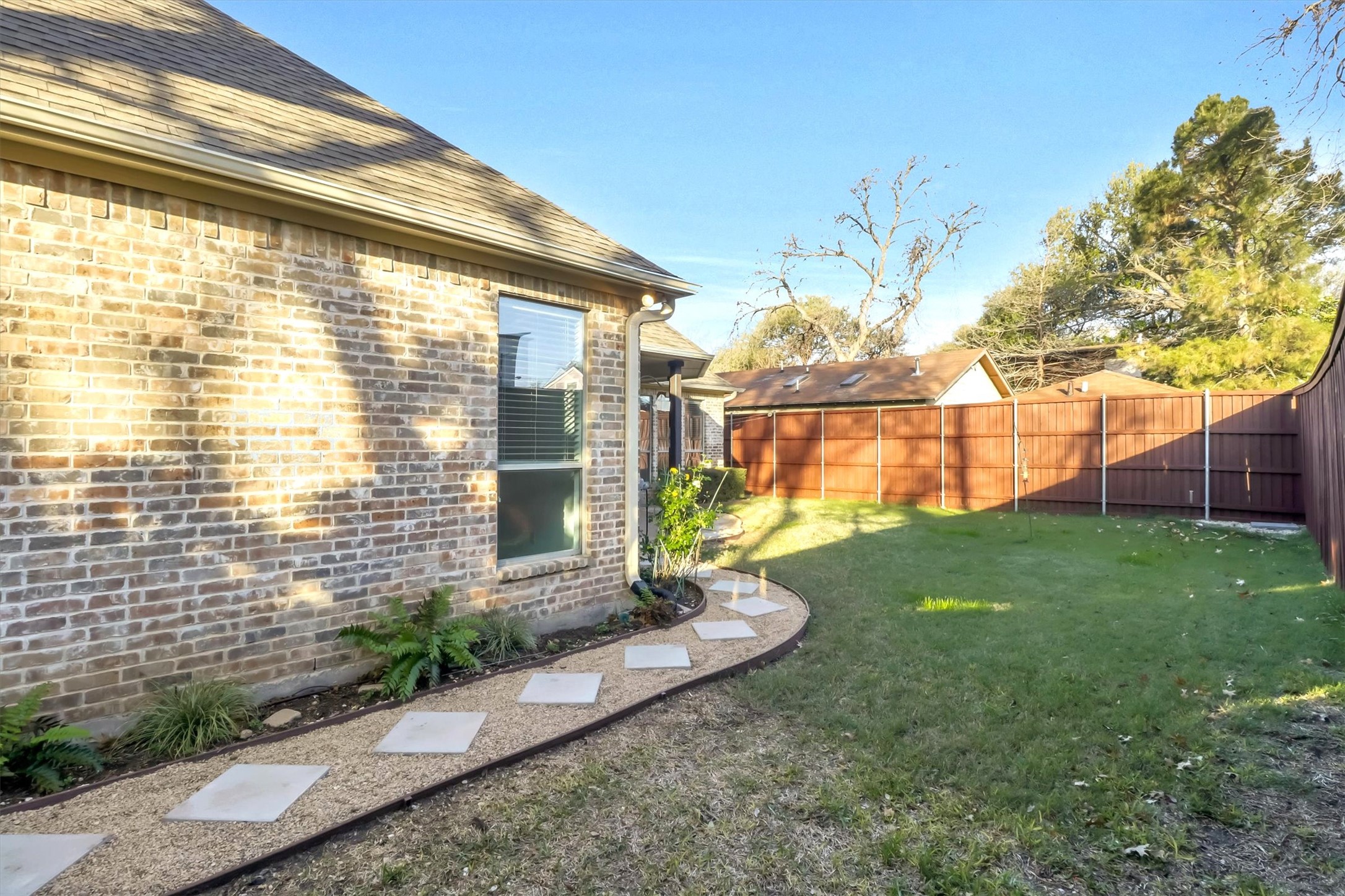 5212 Maple Springs Boulevard Dallas TX 75235