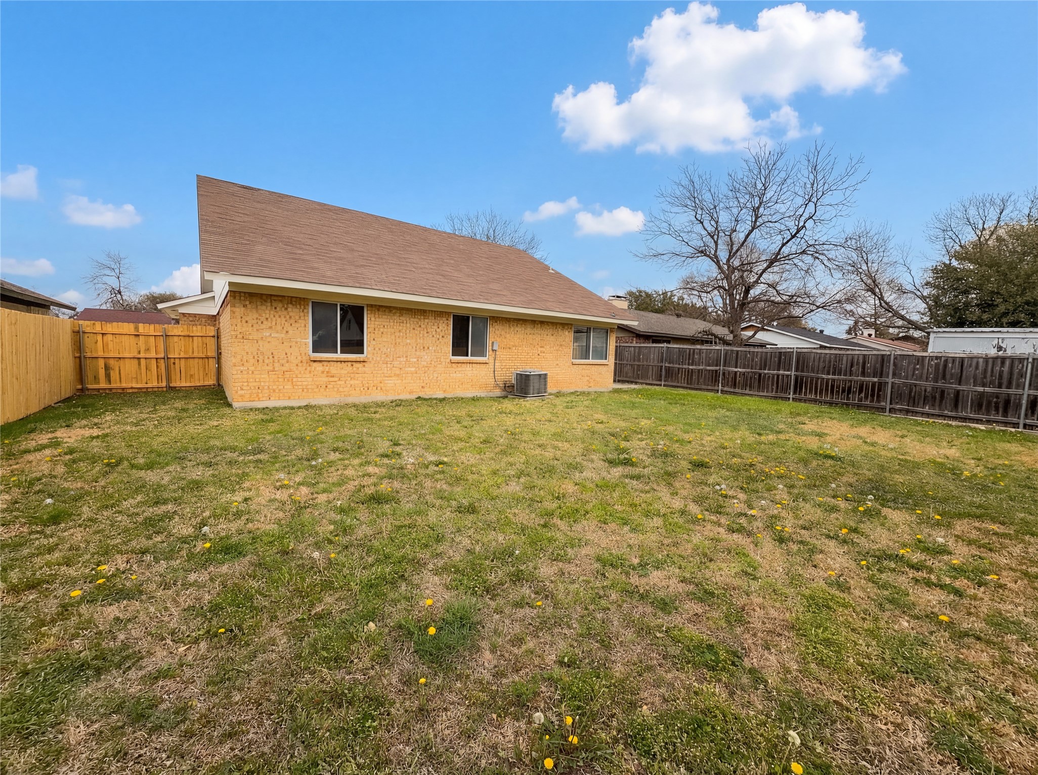 606 Via Corona Mesquite TX 75150