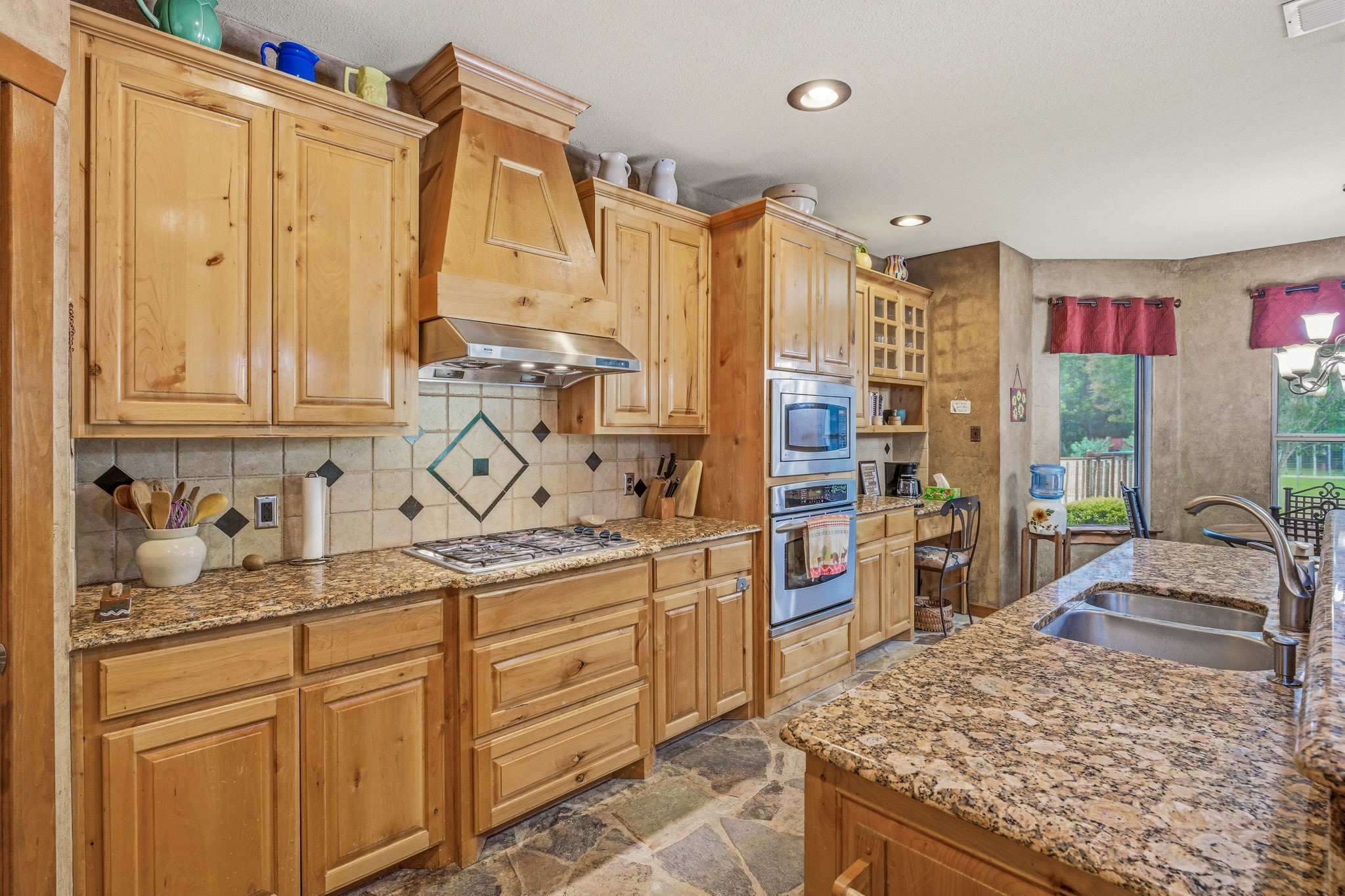 1384 Rock Creek Drive Glen Rose TX 76043