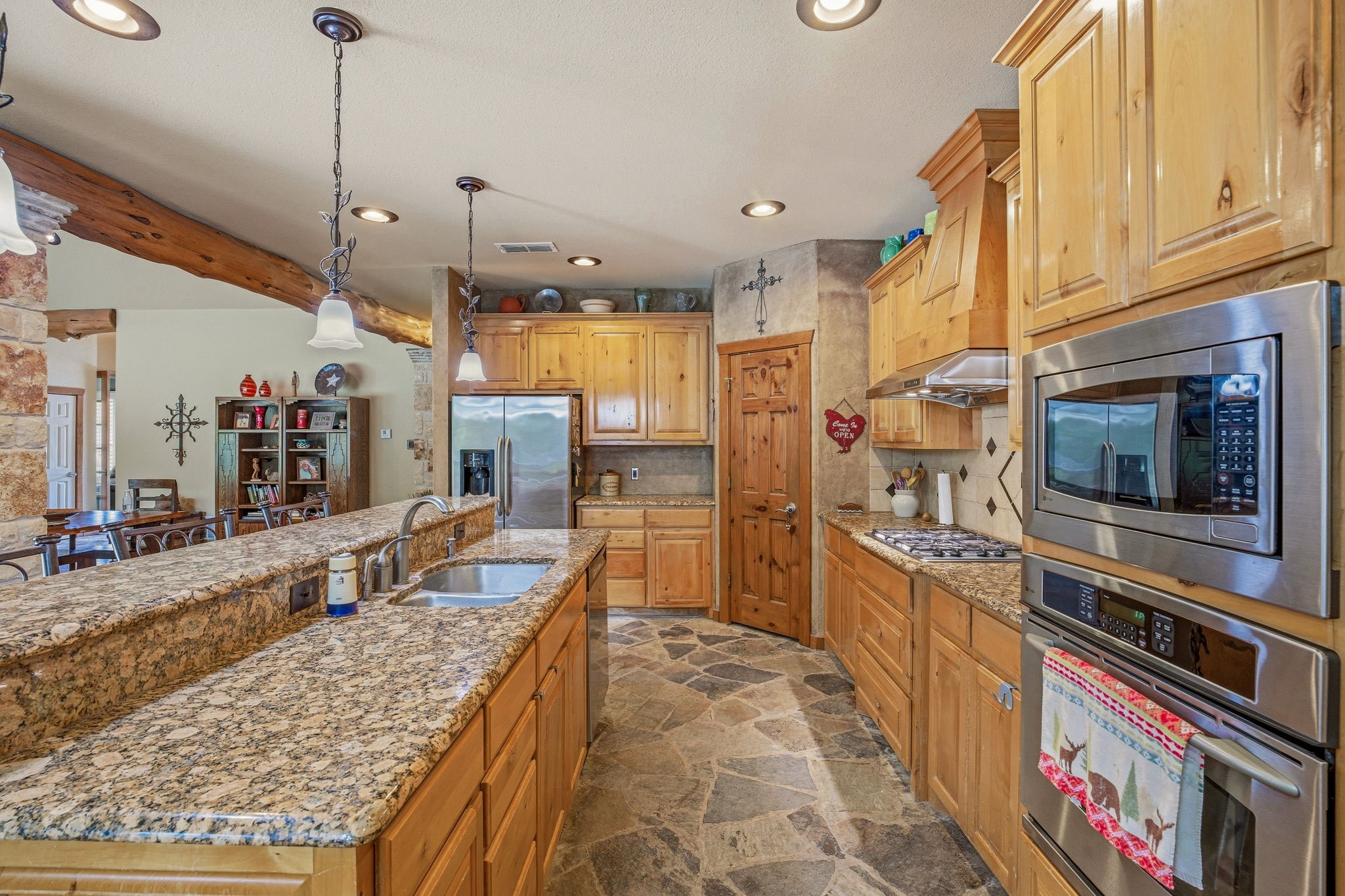 1384 Rock Creek Drive Glen Rose TX 76043