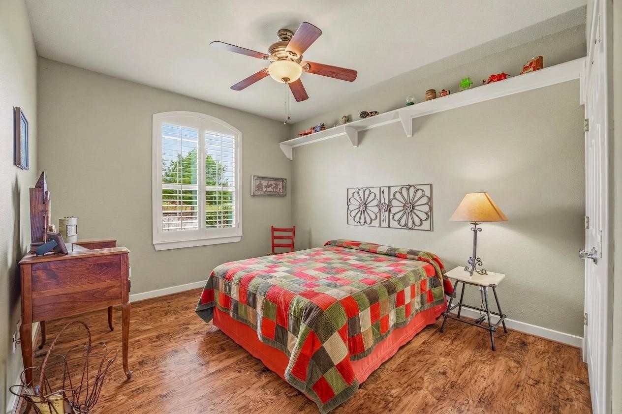 1384 Rock Creek Drive Glen Rose TX 76043