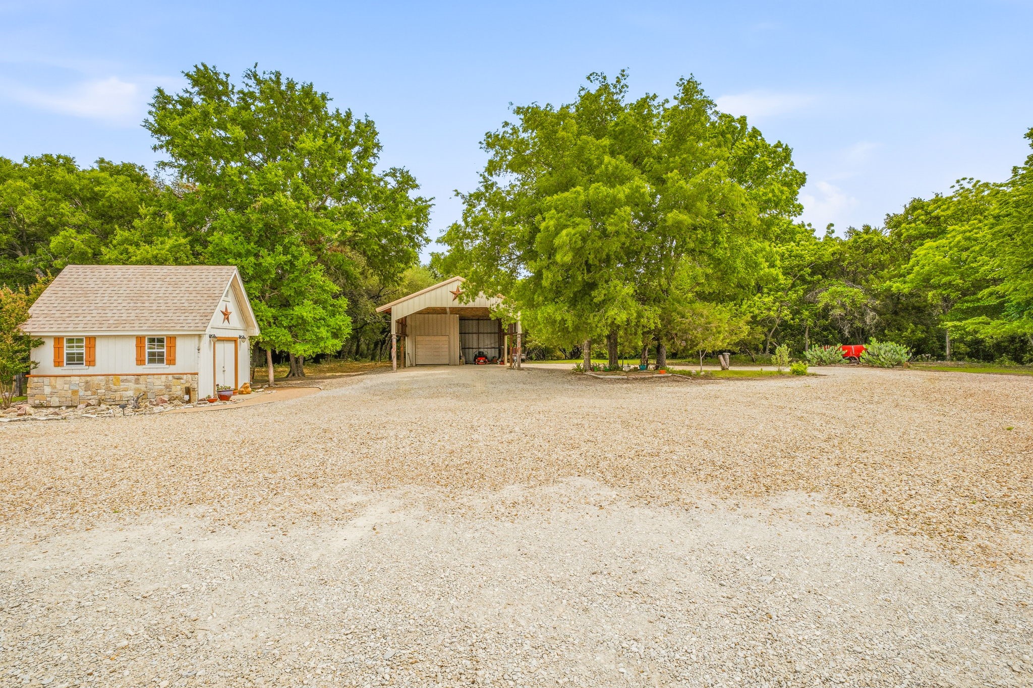 1384 Rock Creek Drive Glen Rose TX 76043