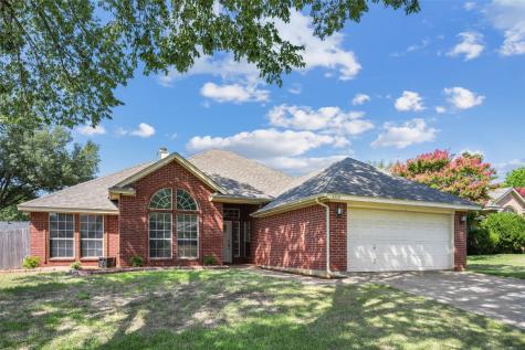 6114 Castle Creek Road Arlington TX 76017