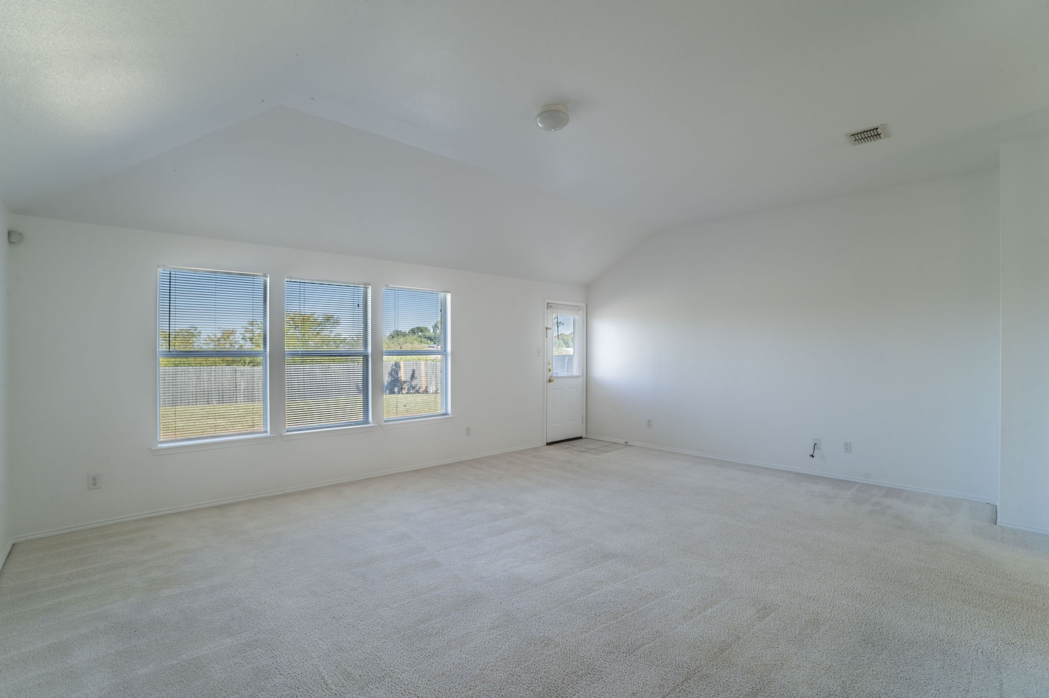 6333 Pool View Drive Dallas TX 75249