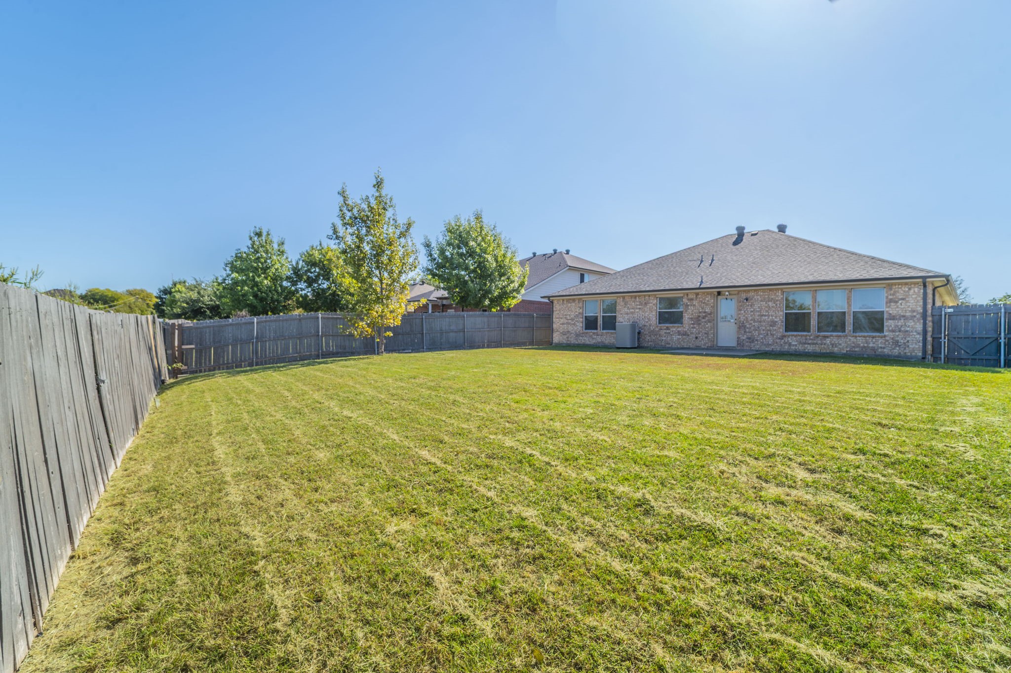 6333 Pool View Drive Dallas TX 75249