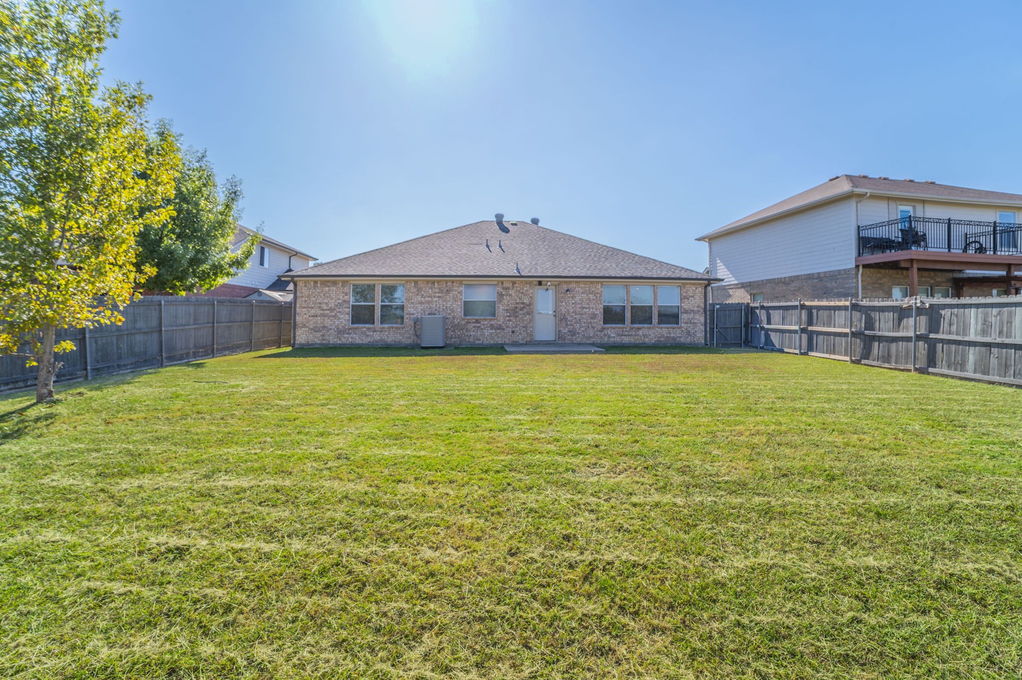 6333 Pool View Drive Dallas TX 75249