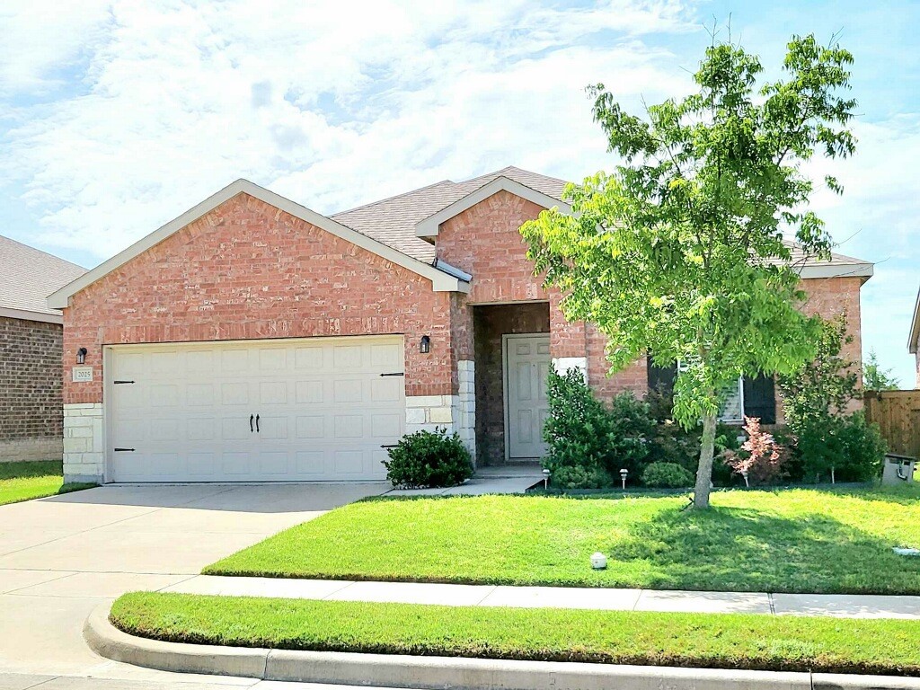 2025 Avondown Road Forney TX 75126